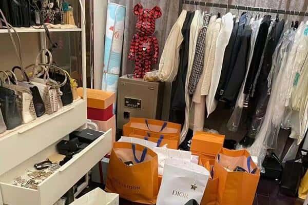 彭泽县回收一线品牌衣服